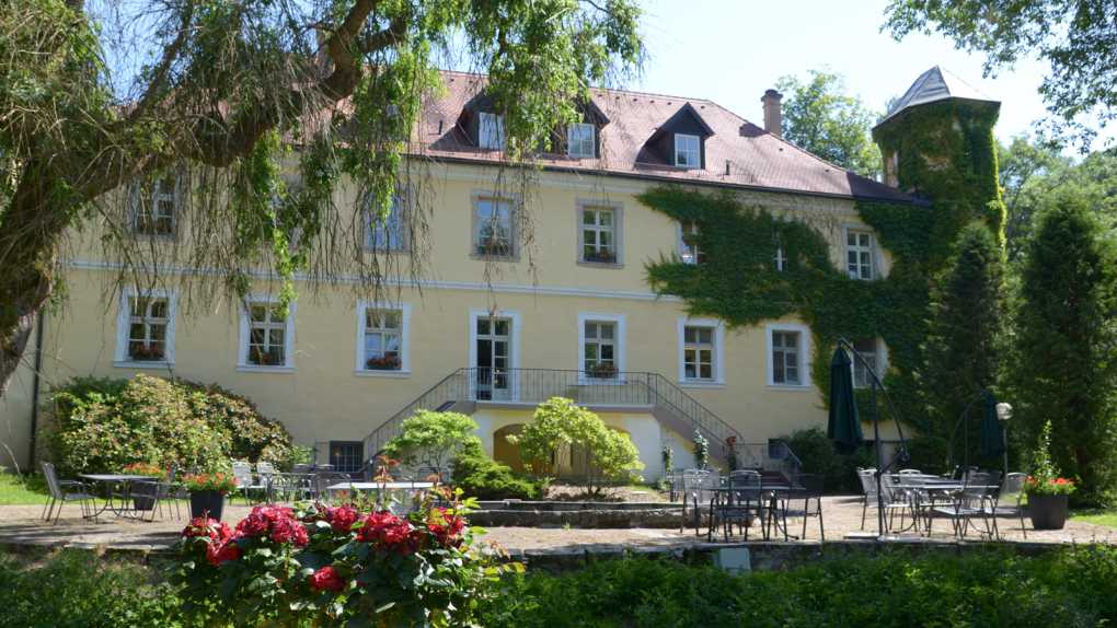 Schlosshotel Ernestgrün in Neualbenreuth-Sibyllenbad