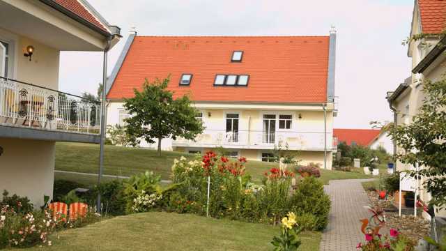 ausZeit Ihr Sibyllenbad-Gästehaus in Neualbenreuth